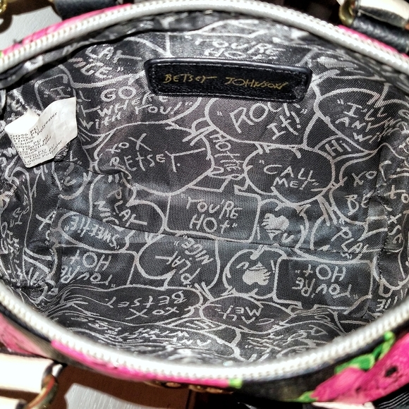 Betsey Johnson crossbody purse - Picture 2 of 4